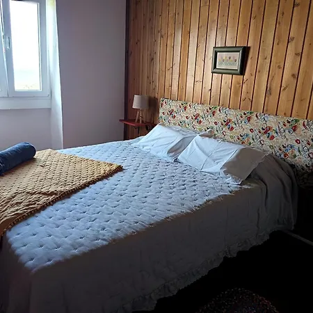 Um Da Casa Do Monte Adega